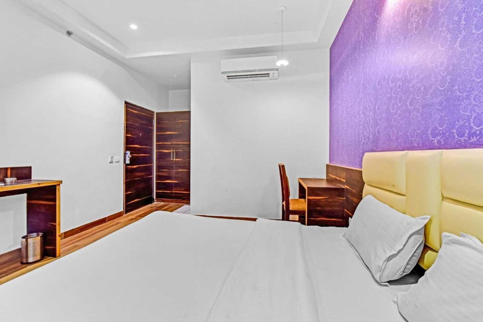Collection O Hotel Karma Inn Dzsaipur Kültér fotó